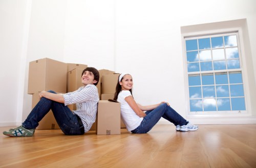 Organised storage unit suitable for moves, renovations, and business use
