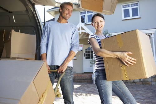 Commercial removal truck hire for Stockwell businesses