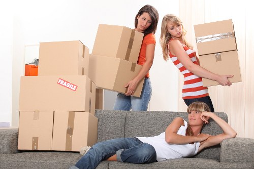 Commercial moving truck service for Stockwell office transport